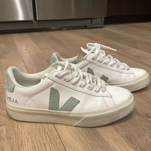 Veja campo green sneakers